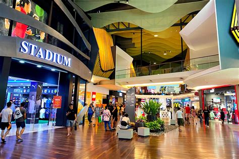 Best shopping malls in Kuala Lumpur: How to get there .